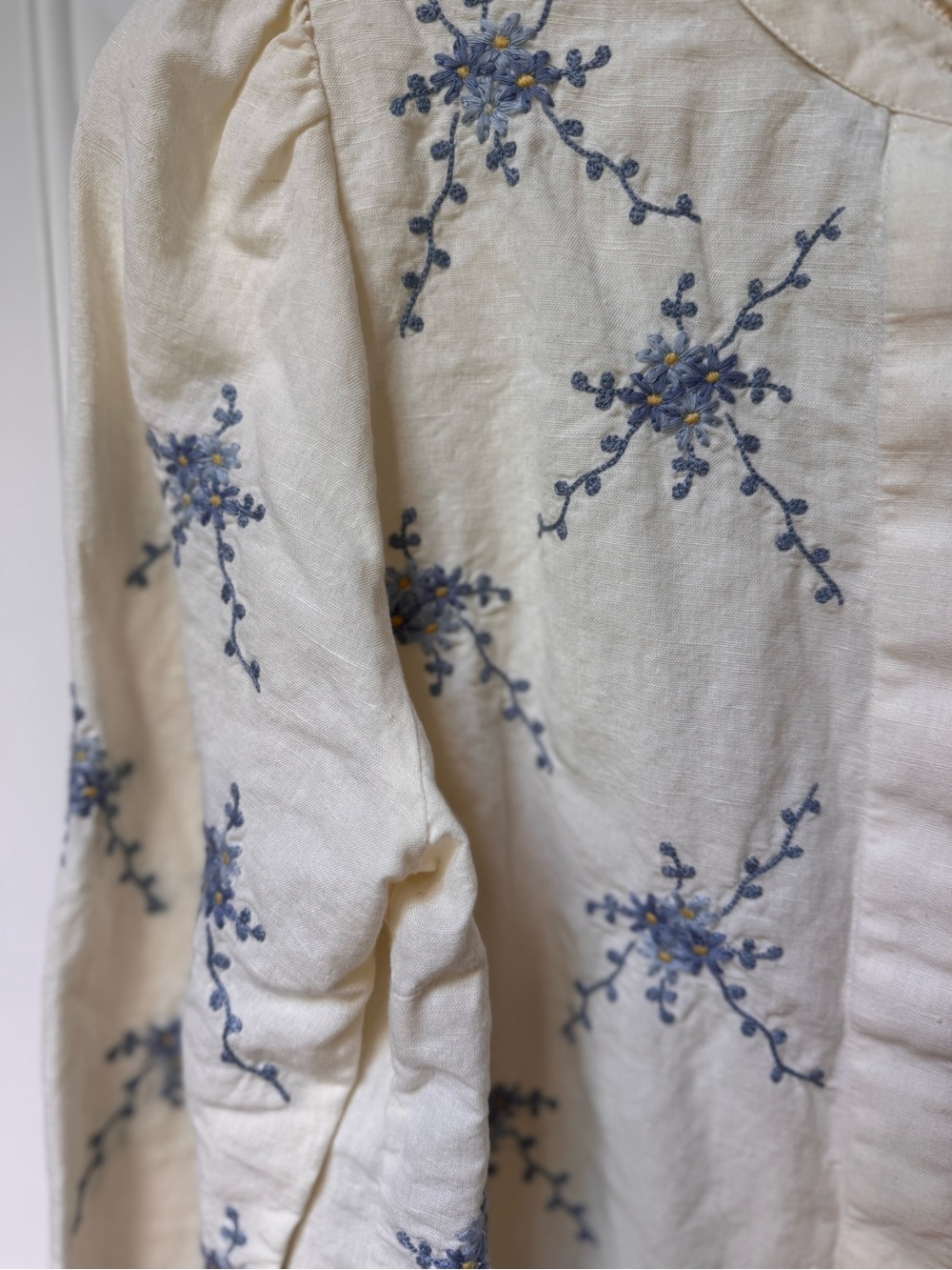 Sezane Cream Linen Blouse with Blue Embroidered Flowers - Picture 3 of 6